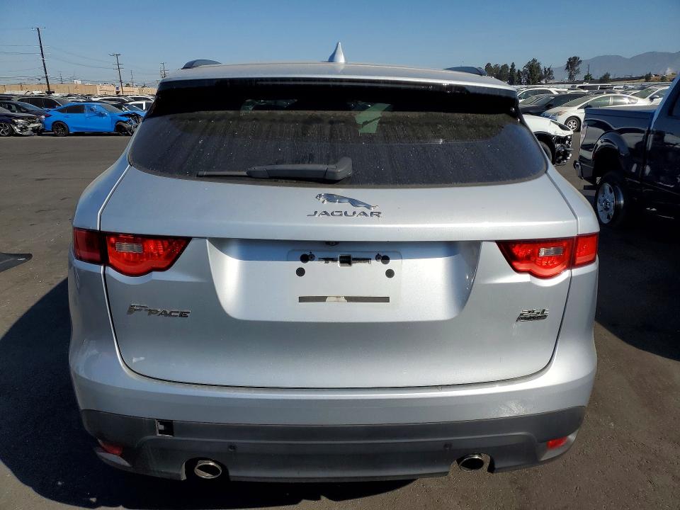 54688256 :رقم المزاد ، SADCK2FX0JA294328 vin ، 2018 Jaguar F-pace مزاد بيع