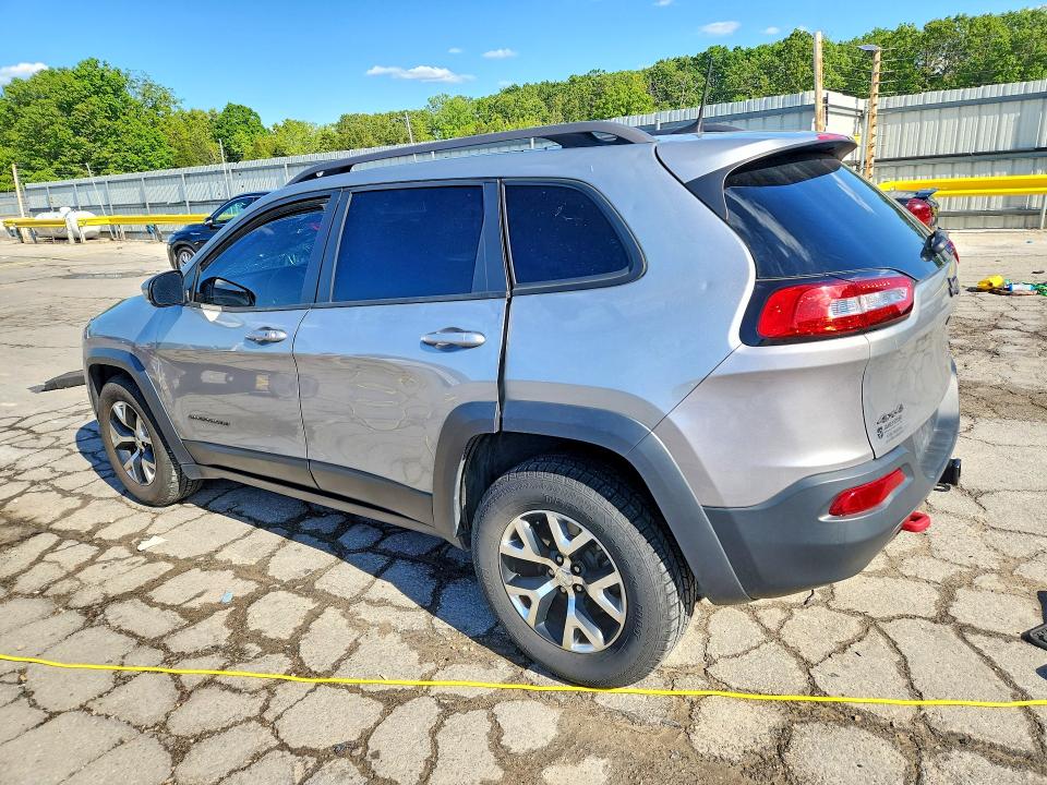 53064766 :رقم المزاد ، 1C4PJMBS3GW253841 vin ، 2016 Jeep Cherokee مزاد بيع