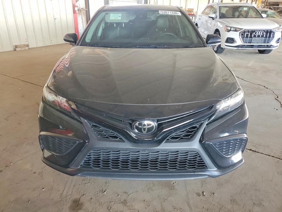 2023 Toyota Camry მანქანა იყიდება აუქციონზე, vin: 4T1G11AK3PU146361, აუქციონის ნომერი: 53071336