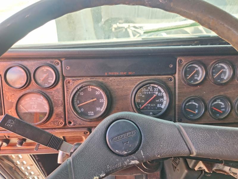 Продажа на аукционе авто 1995 Freightliner Conventional, vin: 1FUY3ECB5SP671039, номер лота: 54904846