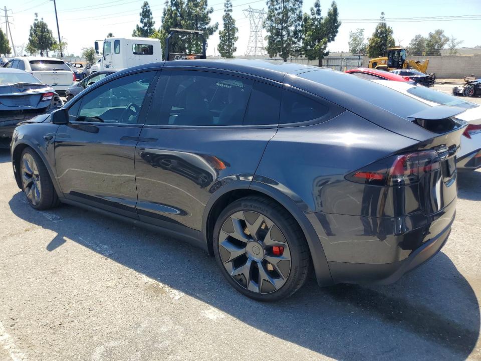 52935996 :رقم المزاد ، 7SAXCBE60TF481391 vin ، 2026 Tesla Model X مزاد بيع