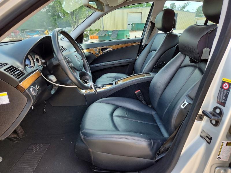 52291116 :رقم المزاد ، WDBUF56X98B196021 vin ، 2008 Mercedes-benz E مزاد بيع