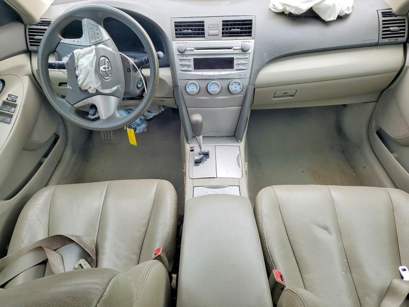 53279706 :رقم المزاد ، 4T1BF3EK2AU575743 vin ، 2010 Toyota Camry مزاد بيع