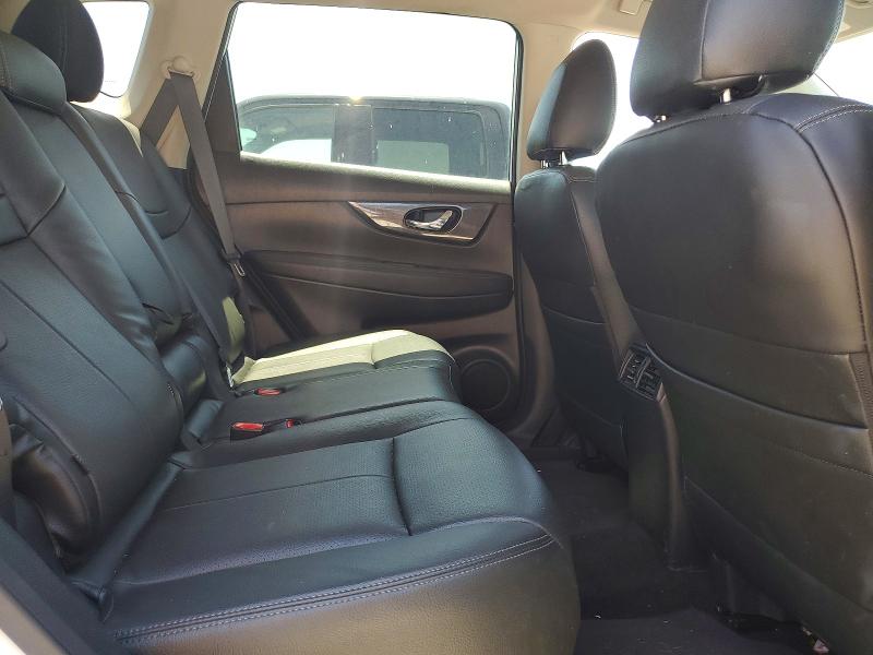 Продажа на аукционе авто 2018 Nissan Rogue, vin: KNMAT2MT9JP564279, номер лота: 53130536