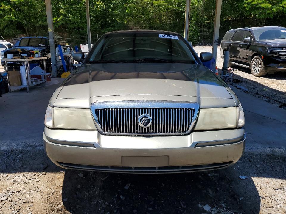2004 Mercury Grand Marquis მანქანა იყიდება აუქციონზე, vin: 2MEFM75W04X656211, აუქციონის ნომერი: 51560436