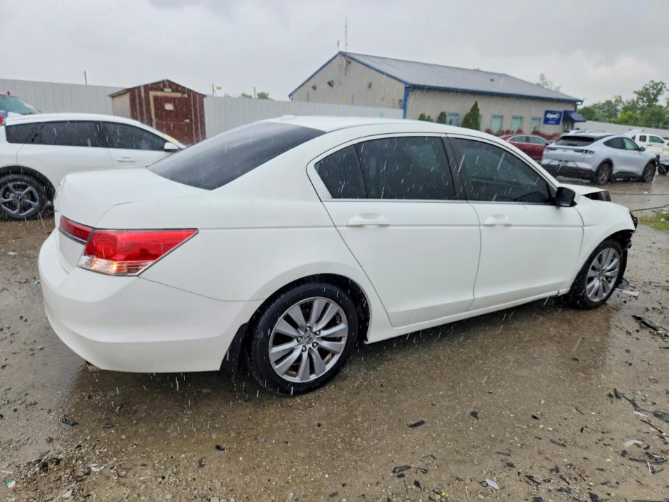 2011 Honda Accord მანქანა იყიდება აუქციონზე, vin: 1HGCP2F86BA105299, აუქციონის ნომერი: 54457006