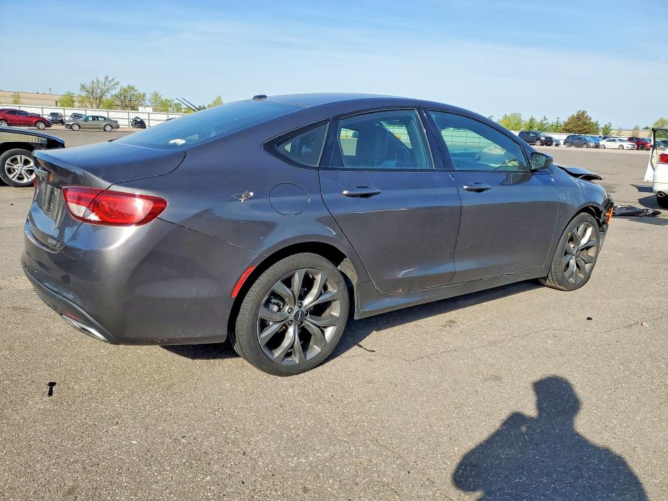 Продаж на аукціоні авто 2015 Chrysler 200, vin: 1C3CCCDG4FN543901, номер лоту: 53730186