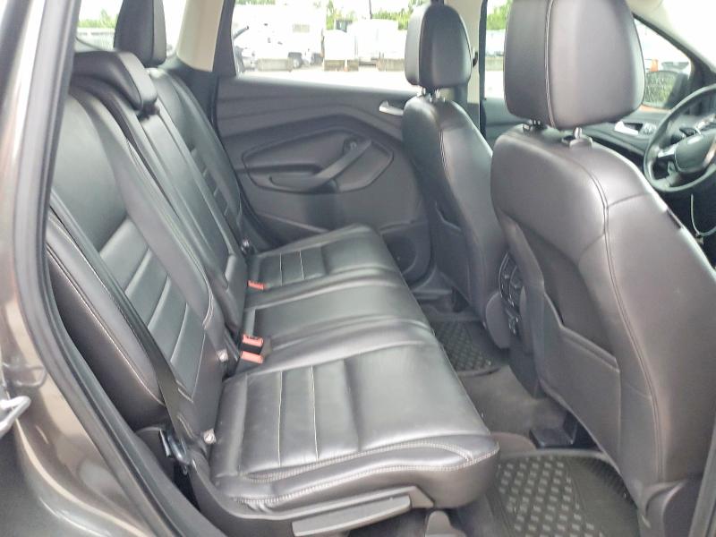 52500186 :رقم المزاد ، 1FMCU0J97GUC10916 vin ، 2016 Ford Escape مزاد بيع