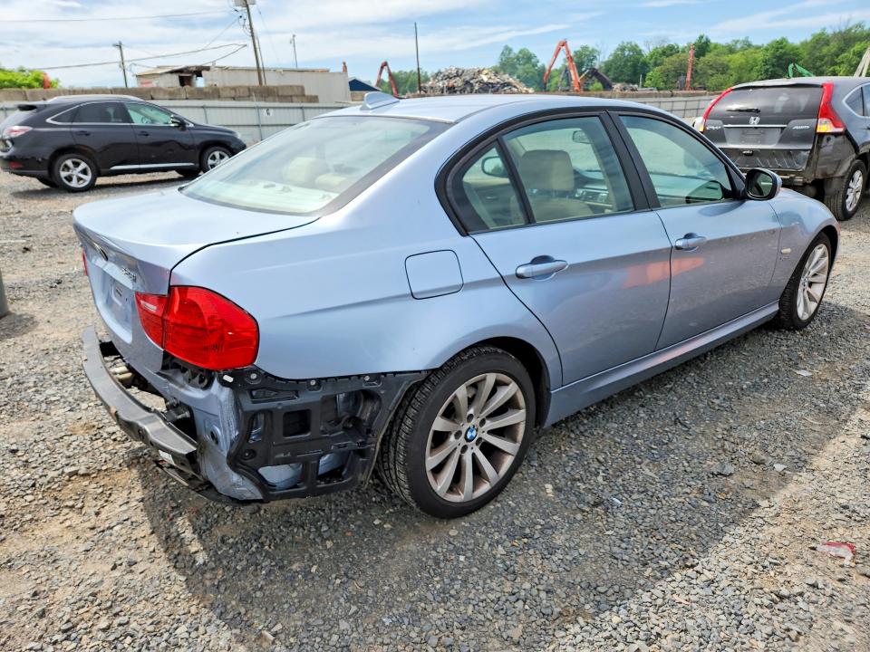 54786596 :رقم المزاد ، WBAPK5G51BNN29094 vin ، 2011 Bmw 328 مزاد بيع