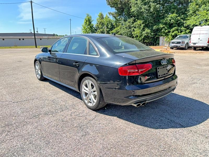 2015 Audi S4 მანქანა იყიდება აუქციონზე, vin: WAUBGAFL1FA014226, აუქციონის ნომერი: 52686646