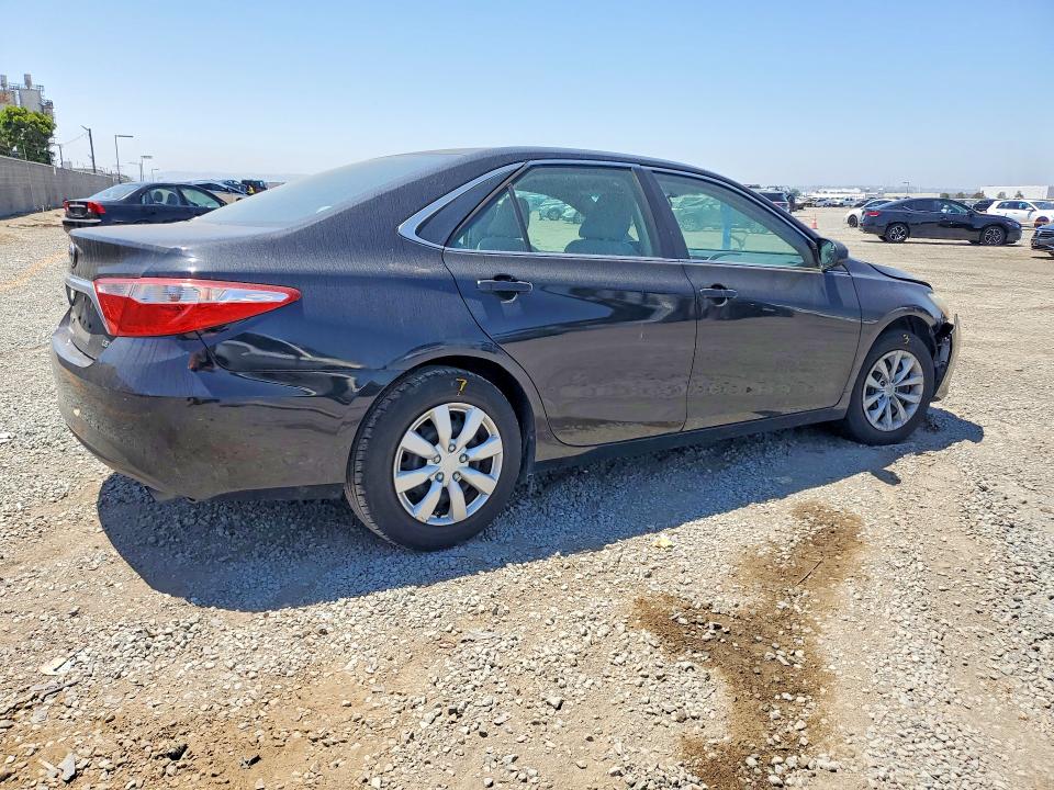 2015 Toyota Camry მანქანა იყიდება აუქციონზე, vin: 4T4BF1FK5FR444936, აუქციონის ნომერი: 54460866