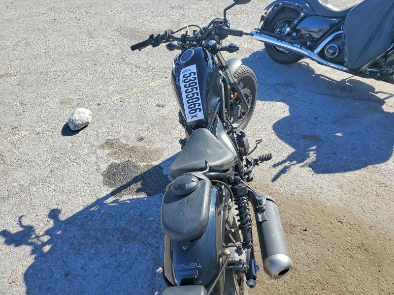 53955066 :رقم المزاد ، MLHPC5606H5000042 vin ، 2017 Honda Cmx500 مزاد بيع