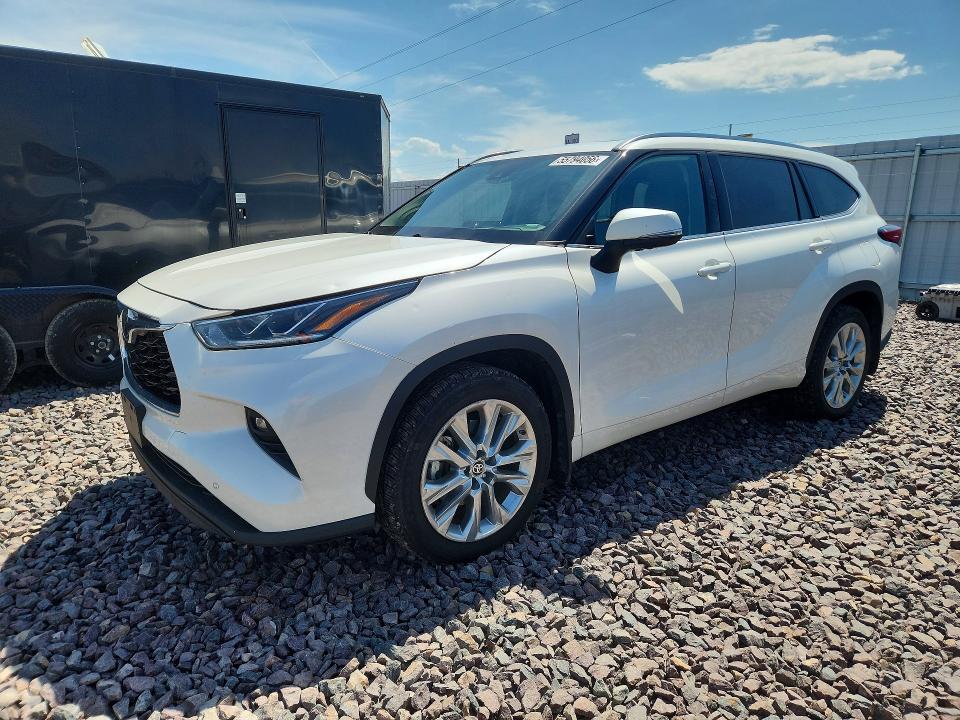 Auction sale of the 2021 Toyota Highlander, vin: 5TDDZRBH3MS071565, lot number: 55794056