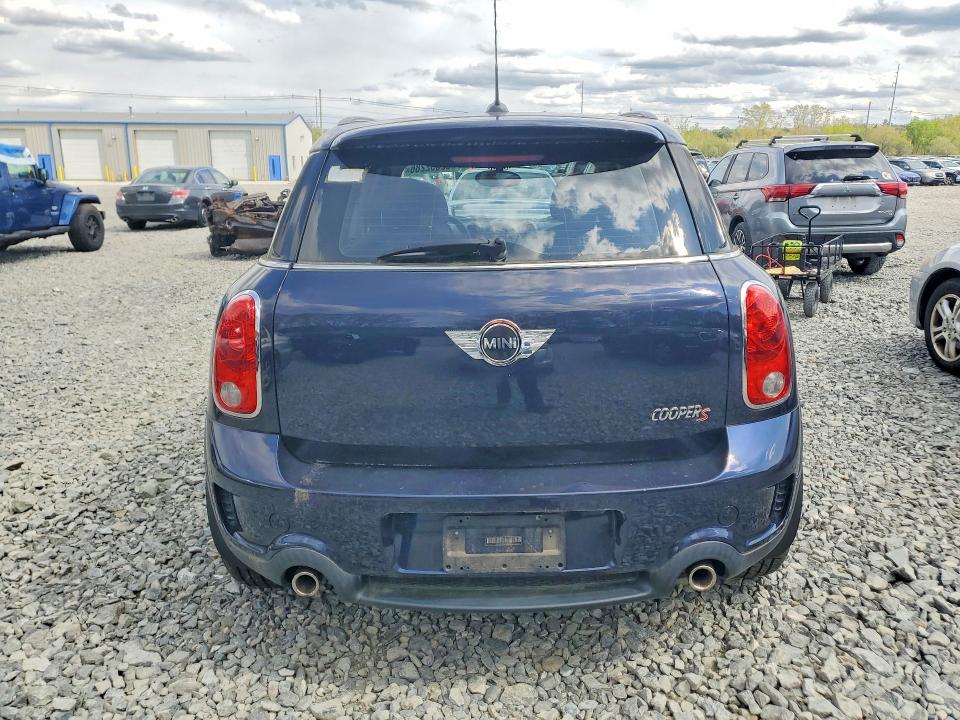2011 Mini Cooper მანქანა იყიდება აუქციონზე, vin: WMWZC5C52BWM10086, აუქციონის ნომერი: 52552286