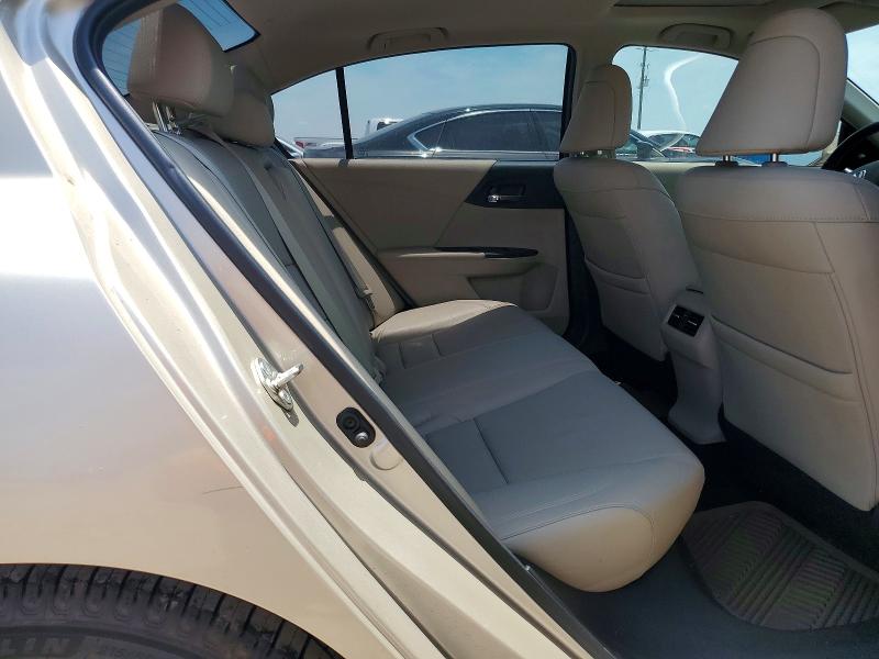 53967546 :رقم المزاد ، 1HGCR2F82FA244149 vin ، 2015 Honda Accord مزاد بيع