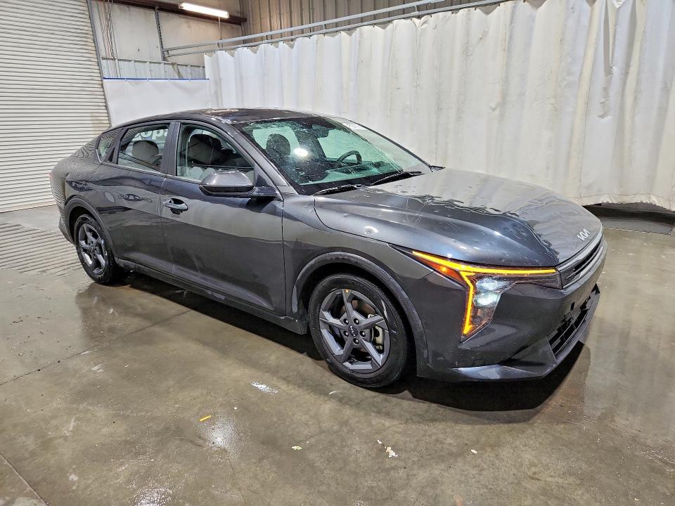 Продаж на аукціоні авто 2025 Kia K4, vin: 3KPFT4DE3SE103681, номер лоту: 52453996