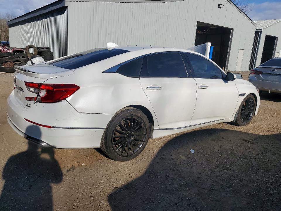Aukcja sprzedaży 2018 Honda Accord, vin: 1HGCV2F99JA801779, numer aukcji: 48582726