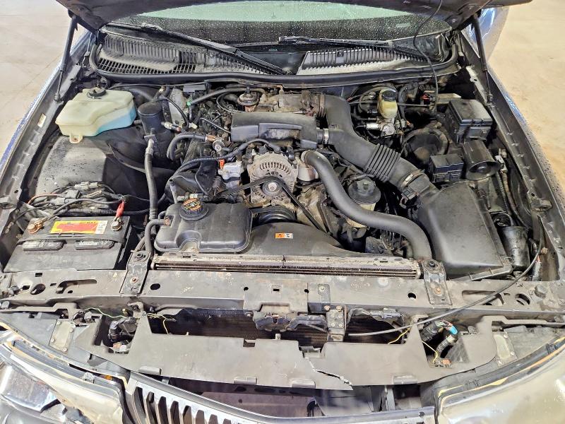 54513426 :رقم المزاد ، 1LNHM82W8YY857876 vin ، 2000 Lincoln Town Car مزاد بيع