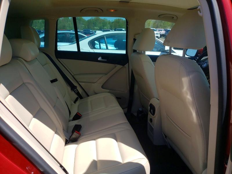 Aukcja sprzedaży 2016 Volkswagen Tiguan, vin: WVGBV7AX5GW017541, numer aukcji: 52402366