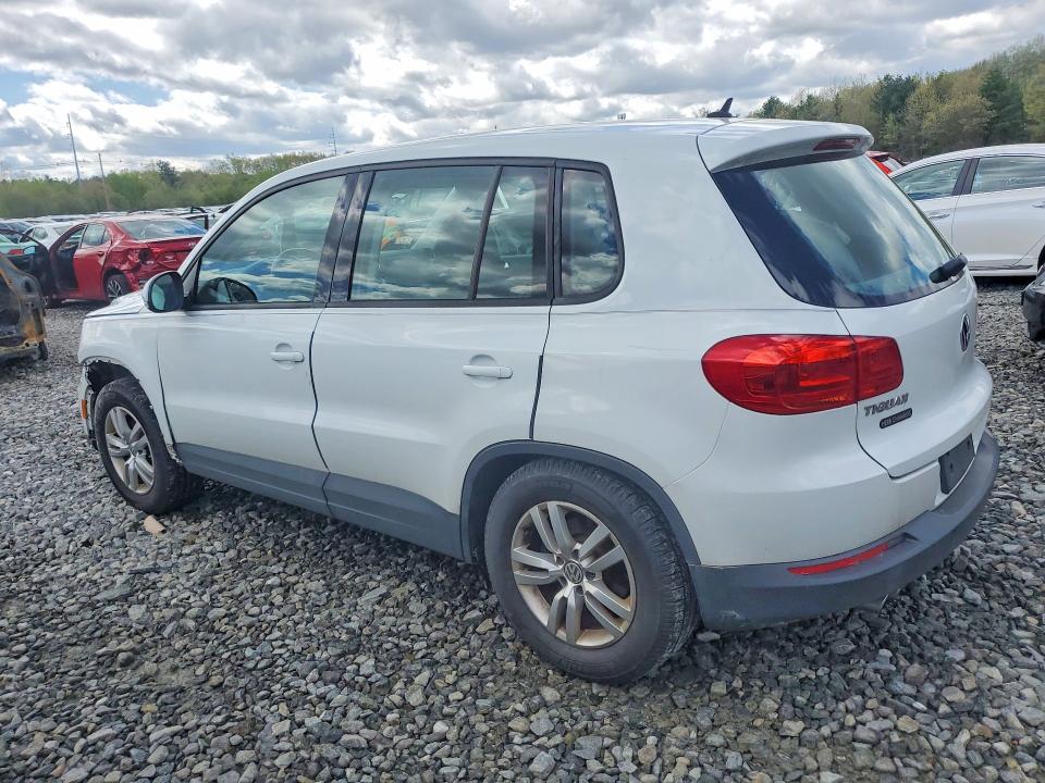 51944086 :رقم المزاد ، WVGBV3AX1EW564957 vin ، 2014 Volkswagen Tiguan مزاد بيع