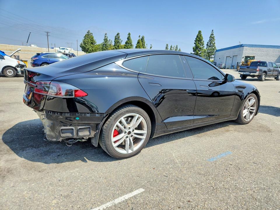 2019 Tesla Model S მანქანა იყიდება აუქციონზე, vin: 5YJSA1E20KF331817, აუქციონის ნომერი: 52554696