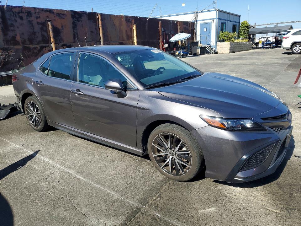 Продаж на аукціоні авто 2022 Toyota Camry Hybrid, vin: 4T1G31AKXNU594796, номер лоту: 53595056