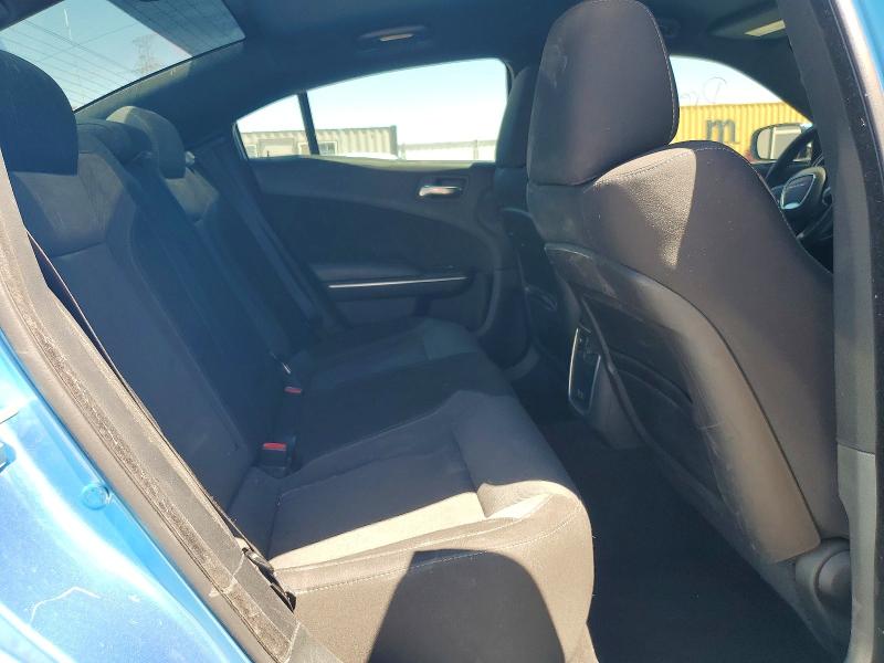 52370176 :رقم المزاد ، 2C3CDXHG3FH915459 vin ، 2015 Dodge Charger مزاد بيع