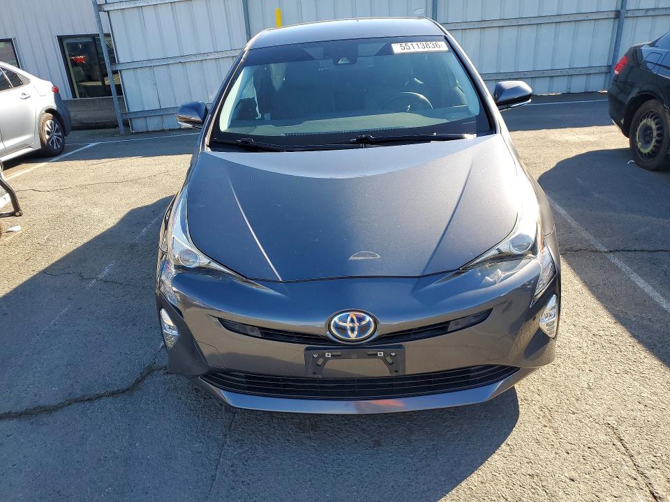 Продаж на аукціоні авто 2018 Toyota Prius, vin: JTDKARFU8J3065912, номер лоту: 55113836