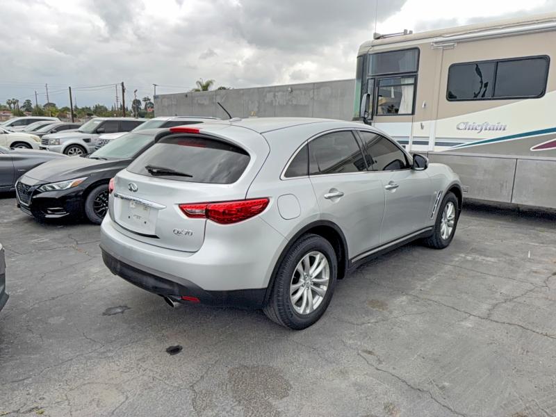 Продажа на аукционе авто 2017 Infiniti Qx70, vin: JN8CS1MU1HM141372, номер лота: 54200506