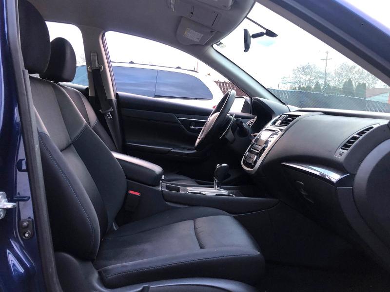 Продажа на аукционе авто 2018 Nissan Altima, vin: 1N4AL3AP1JC123580, номер лота: 52285966