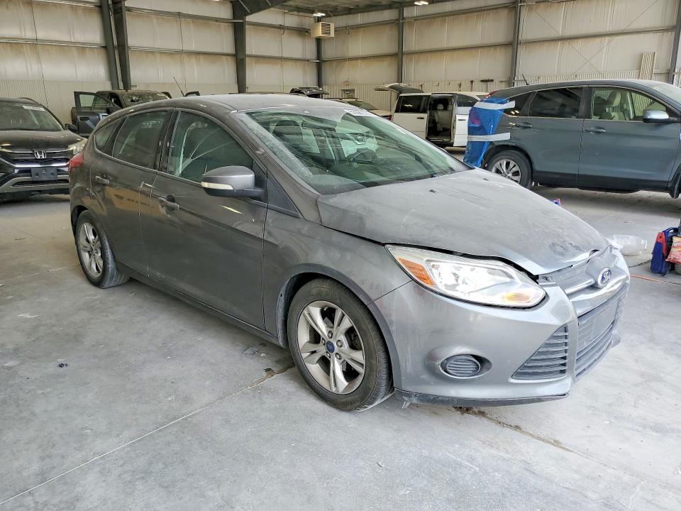 53599586 :رقم المزاد ، 1FADP3K24EL122725 vin ، 2014 Ford Focus مزاد بيع