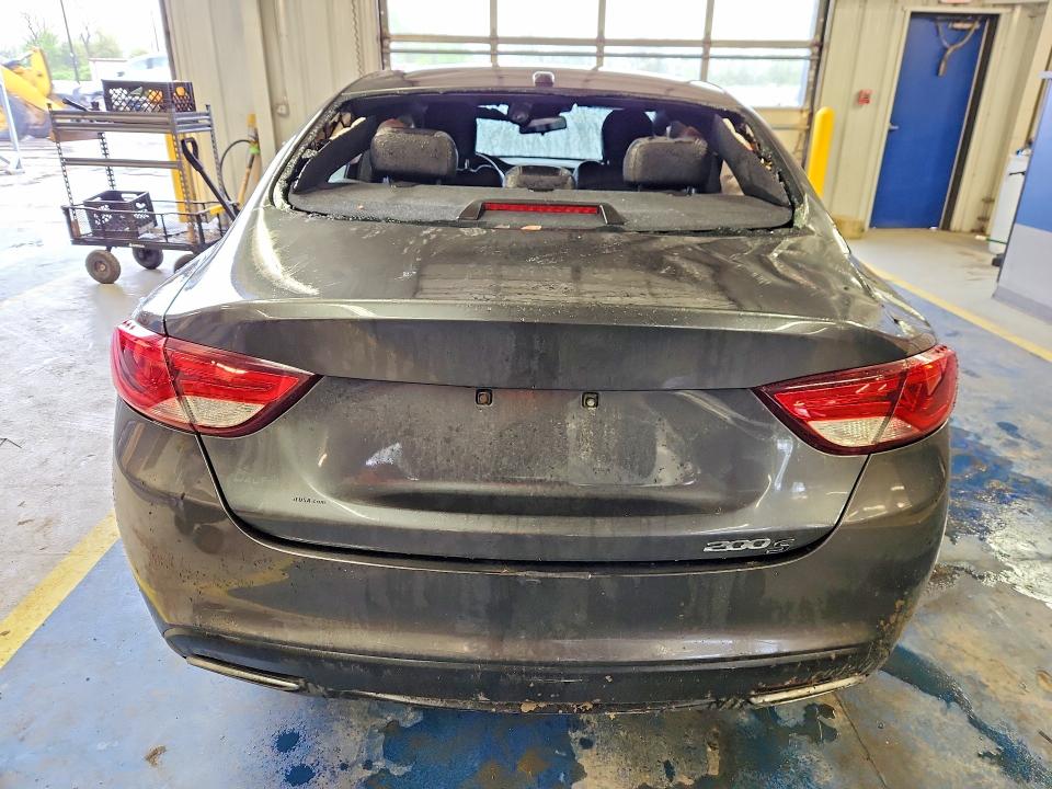 Продажа на аукционе авто 2015 Chrysler 200, vin: 1C3CCCBB5FN565882, номер лота: 52470816