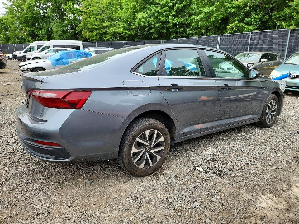 54131366 :رقم المزاد ، 3VWCM7BU2NM004014 vin ، 2022 Volkswagen Jetta مزاد بيع