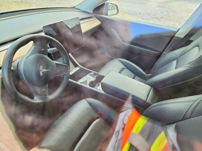2020 Tesla Model Y მანქანა იყიდება აუქციონზე, vin: 5YJYGDEE5LF026657, აუქციონის ნომერი: 52518666