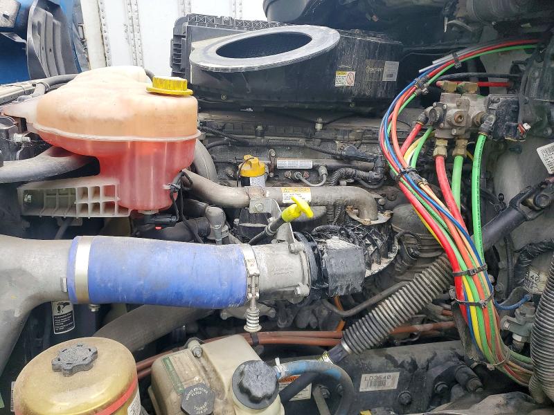 Продаж на аукціоні авто 2019 Freightliner Cascadia 116, vin: 3AKJHTDV9KSLD3540, номер лоту: 51857396