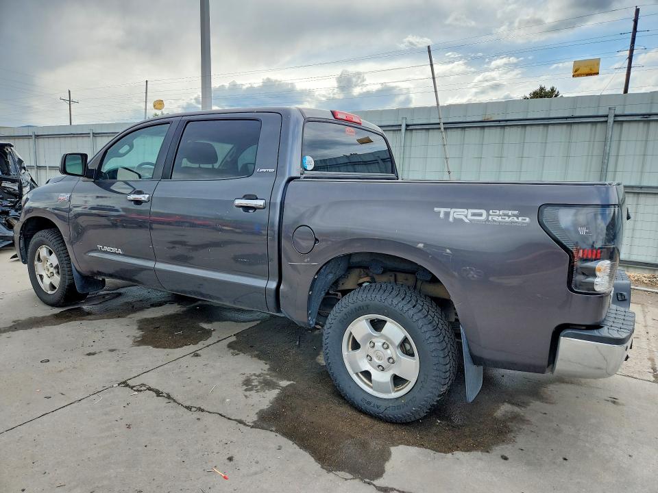 53214156 :رقم المزاد ، 5TFHW5F15BX195294 vin ، 2011 Toyota Tundra مزاد بيع