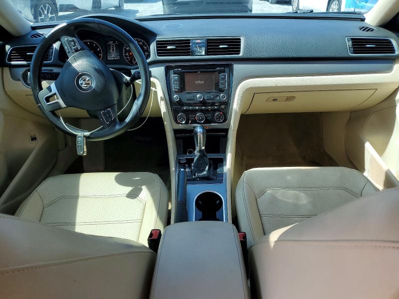 2014 Volkswagen Passat მანქანა იყიდება აუქციონზე, vin: 1VWBT7A32EC109564, აუქციონის ნომერი: 52615526