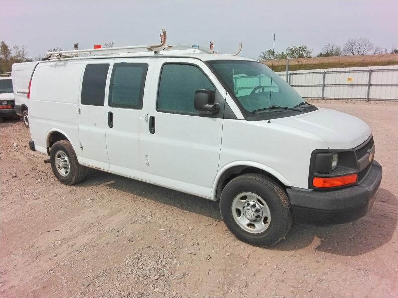48820656 :رقم المزاد ، 1GCWGFCA6E1198887 vin ، 2014 Chev Express G2500 مزاد بيع