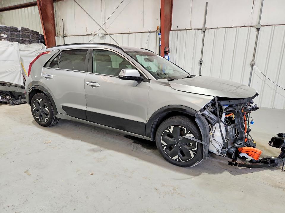 Продаж на аукціоні авто 2023 Kia Niro, vin: KNDCR3L14P5046260, номер лоту: 54311166