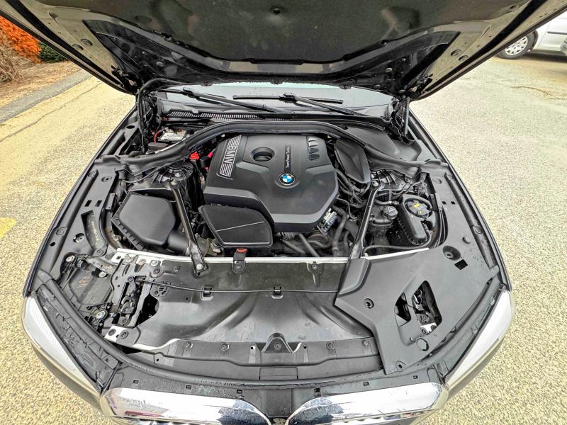 54777906 :رقم المزاد ، WBAJA7C5XJWA73151 vin ، 2018 Bmw 530 مزاد بيع