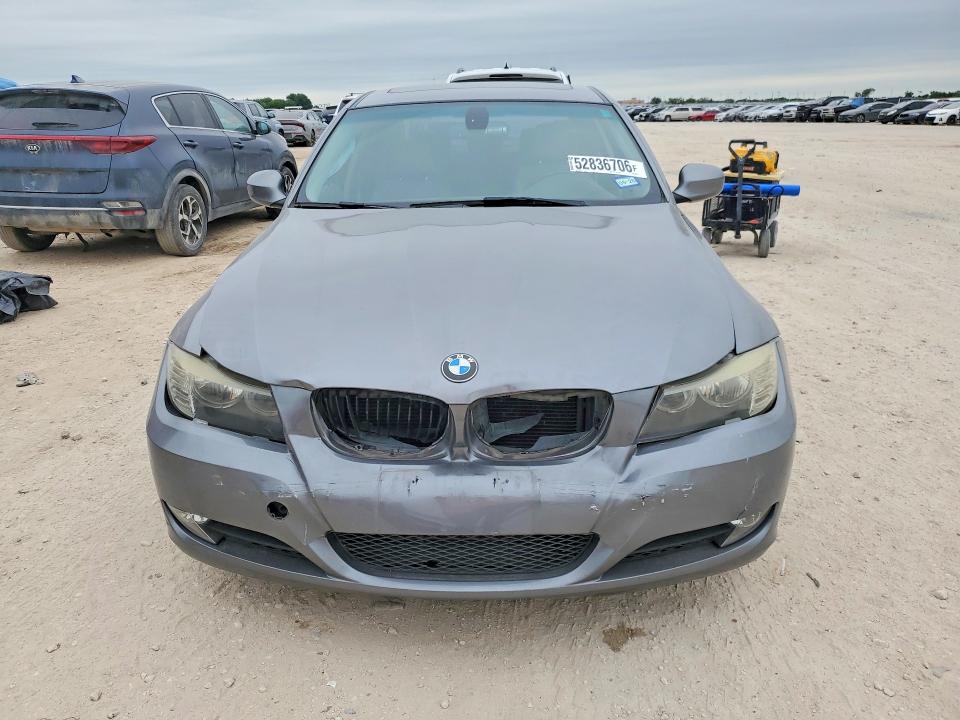 52836706 :رقم المزاد ، WBAPH7G59ANM48756 vin ، 2010 Bmw 328 مزاد بيع
