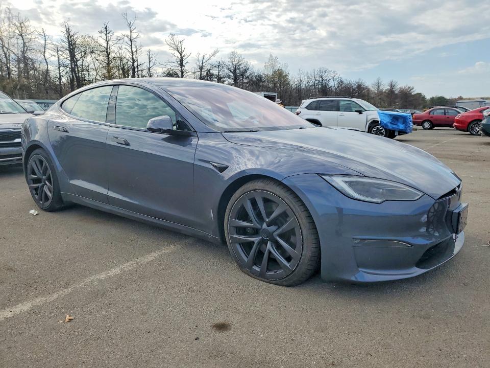 51213296 :رقم المزاد ، 5YJSA1E53PF518342 vin ، 2023 Tesla Model S مزاد بيع