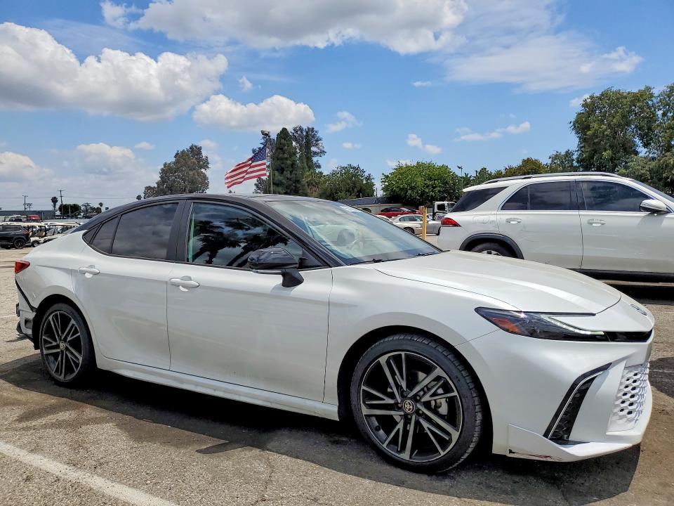 Продаж на аукціоні авто 2025 Toyota Camry, vin: 4T1DAACK6SU179850, номер лоту: 55445986