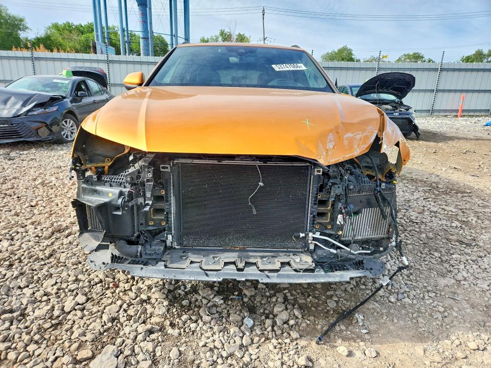 53747066 :رقم المزاد ، WA1FVAF11KD004582 vin ، 2019 Audi Q8 مزاد بيع