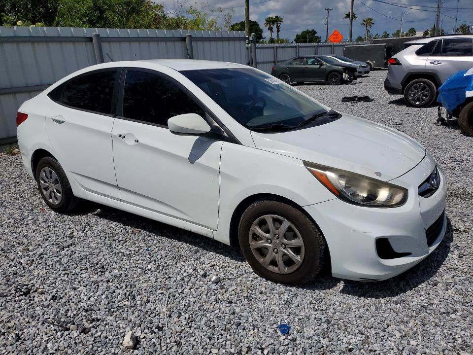 53543016 :رقم المزاد ، KMHCT4AE7EU641860 vin ، 2014 Hyundai Accent مزاد بيع