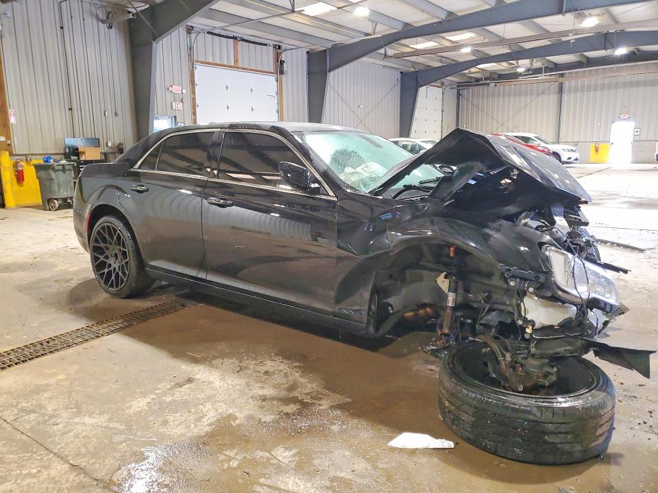 52508016 :رقم المزاد ، 2C3CCAEG3KH686554 vin ، 2019 Chrysler 300 مزاد بيع