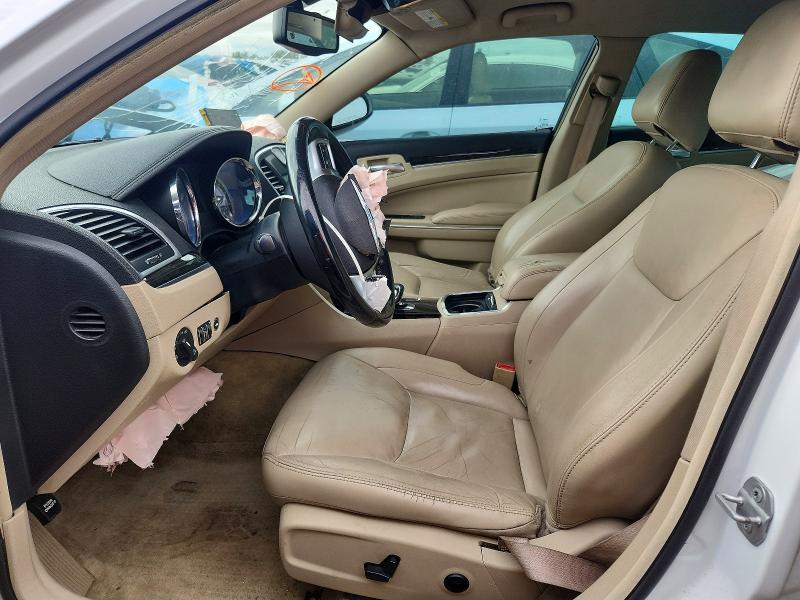 Продажа на аукционе авто 2013 Chrysler 300, vin: 2C3CCAAGXDH588310, номер лота: 50179166