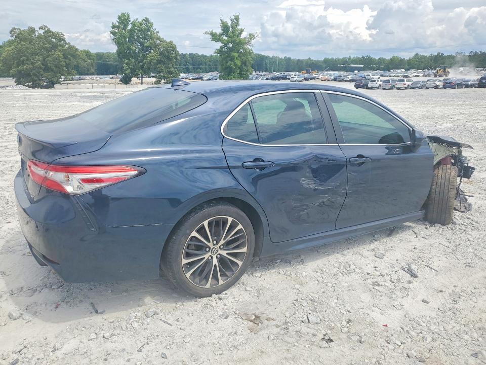 53990066 :رقم المزاد ، 4T1B11HK6KU745053 vin ، 2019 Toyota Camry مزاد بيع