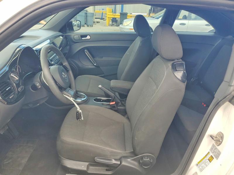 2014 Volkswagen Beetle მანქანა იყიდება აუქციონზე, vin: 3VWFP7AT9EM624291, აუქციონის ნომერი: 54447596