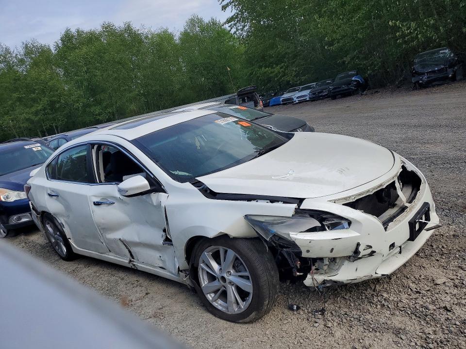 51800176 :رقم المزاد ، 1N4AL3AP2FC192432 vin ، 2015 Nissan Altima مزاد بيع
